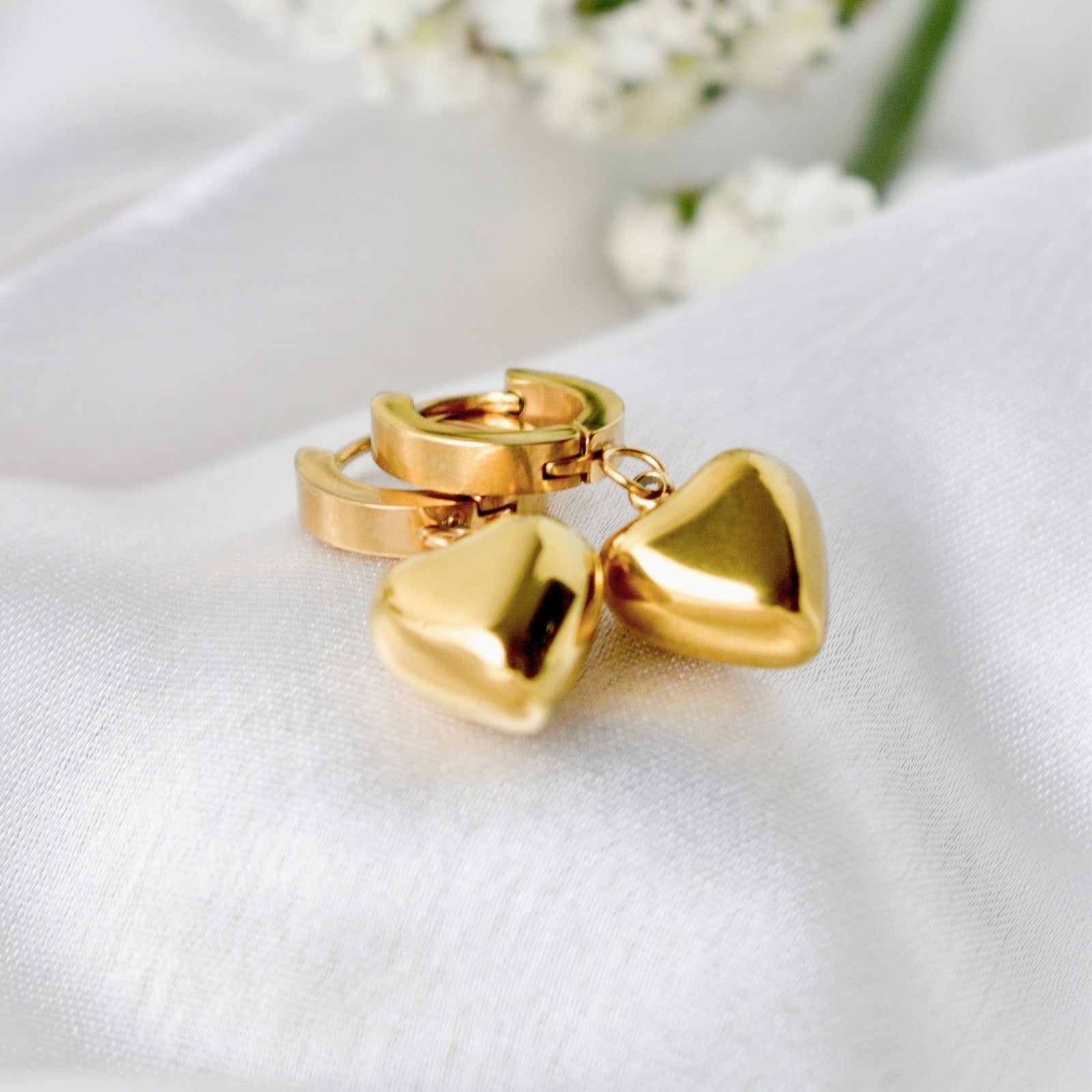 amore huggies earrings for women