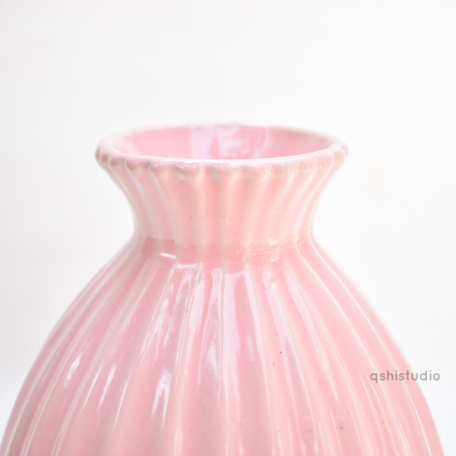 Flower Ceramic Vase - Pink