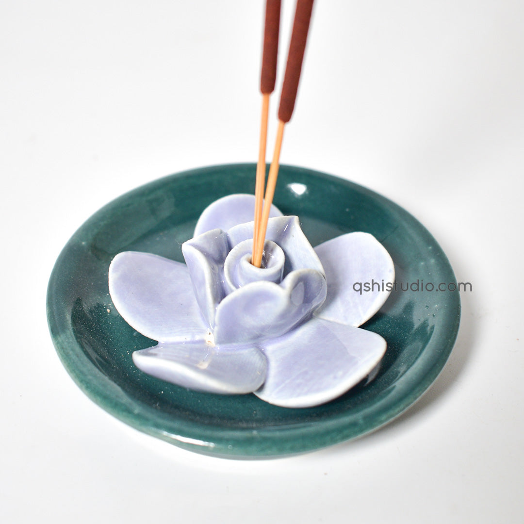 Agarbatti stand - Blue Lotus