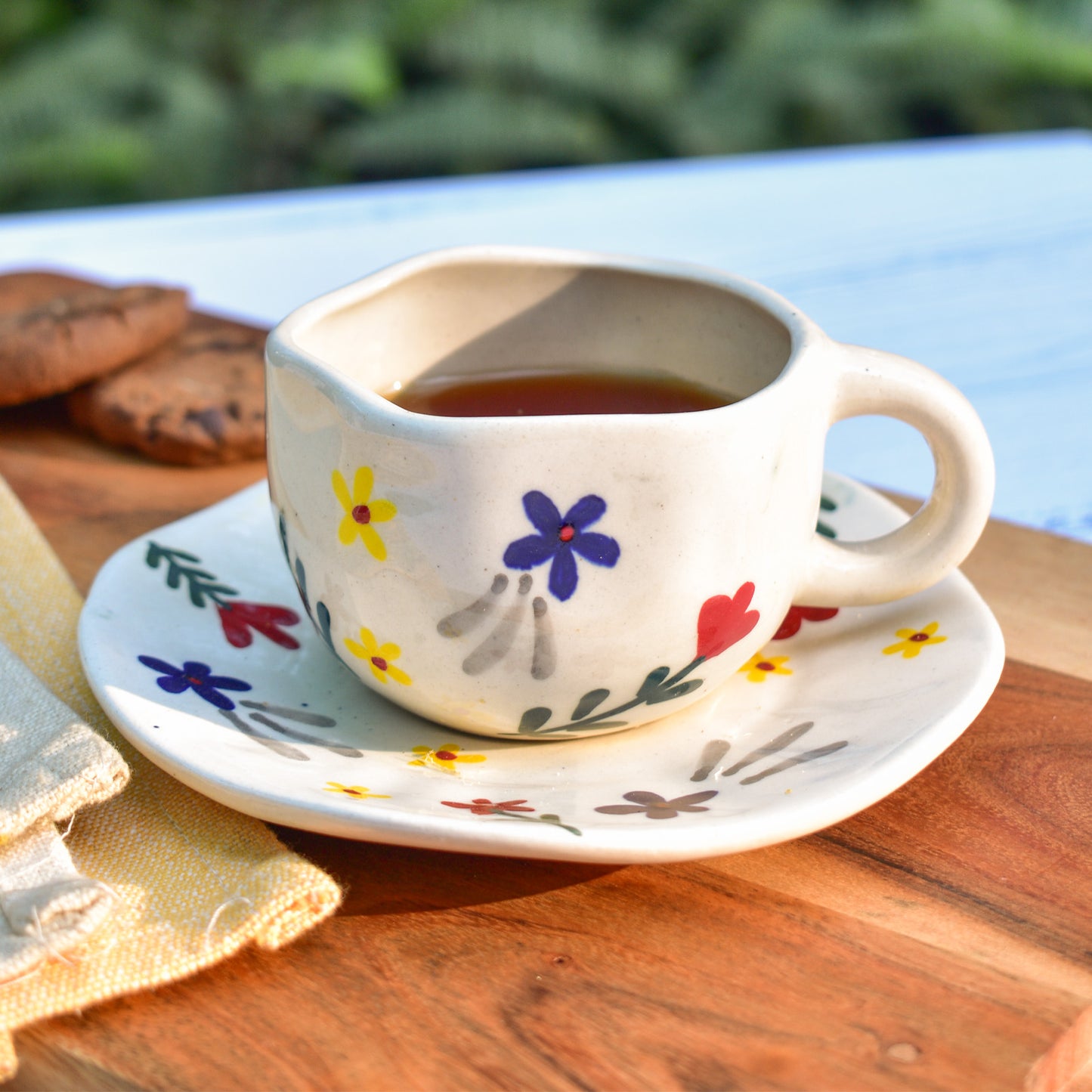 Stylish Ceramic Tea Cup Saucer Set - Garden