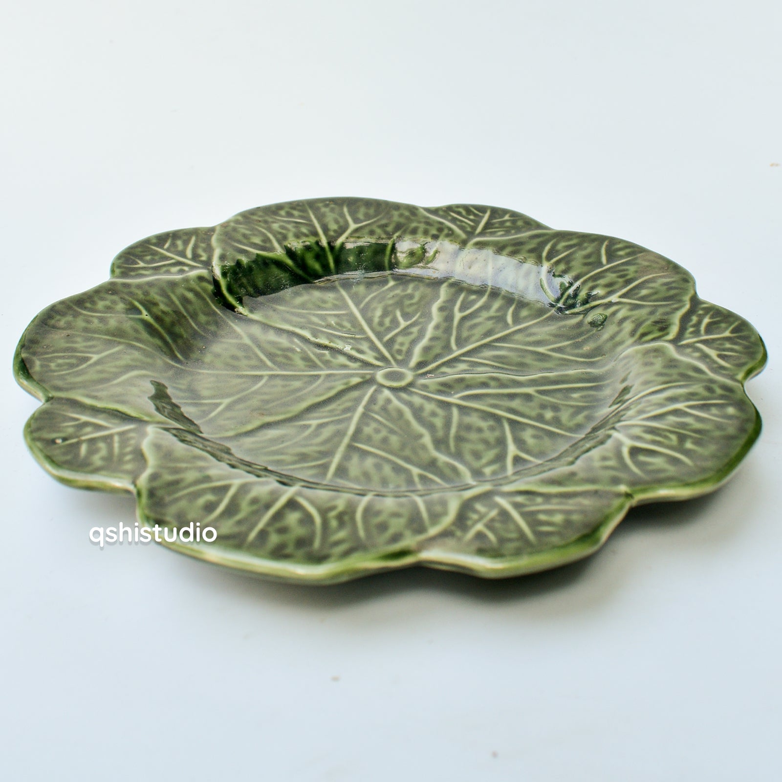 Serving Snack Platter - Green Leaf
