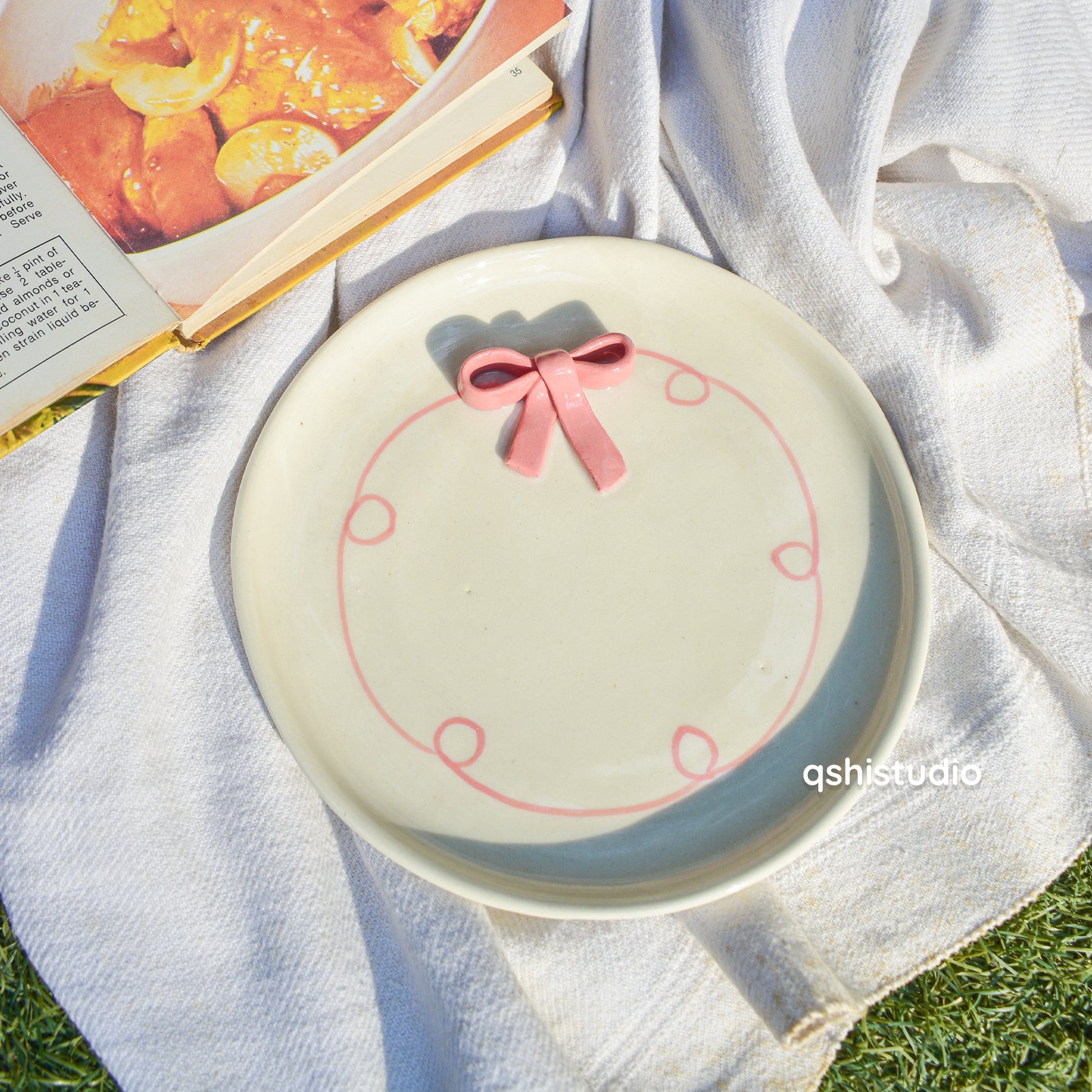 Cute Dessert Plate - Pink Whimsy Bow (7 inches)