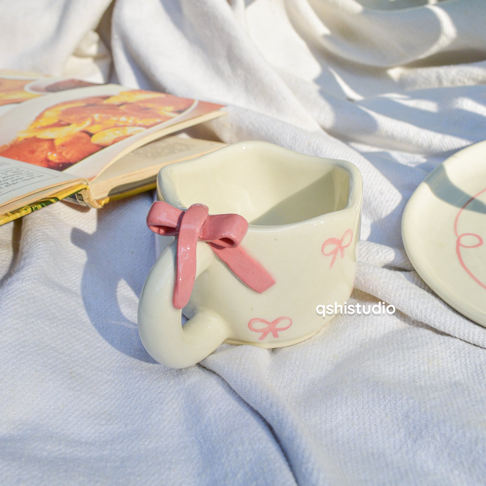 Cute Ceramic Mug - Bow