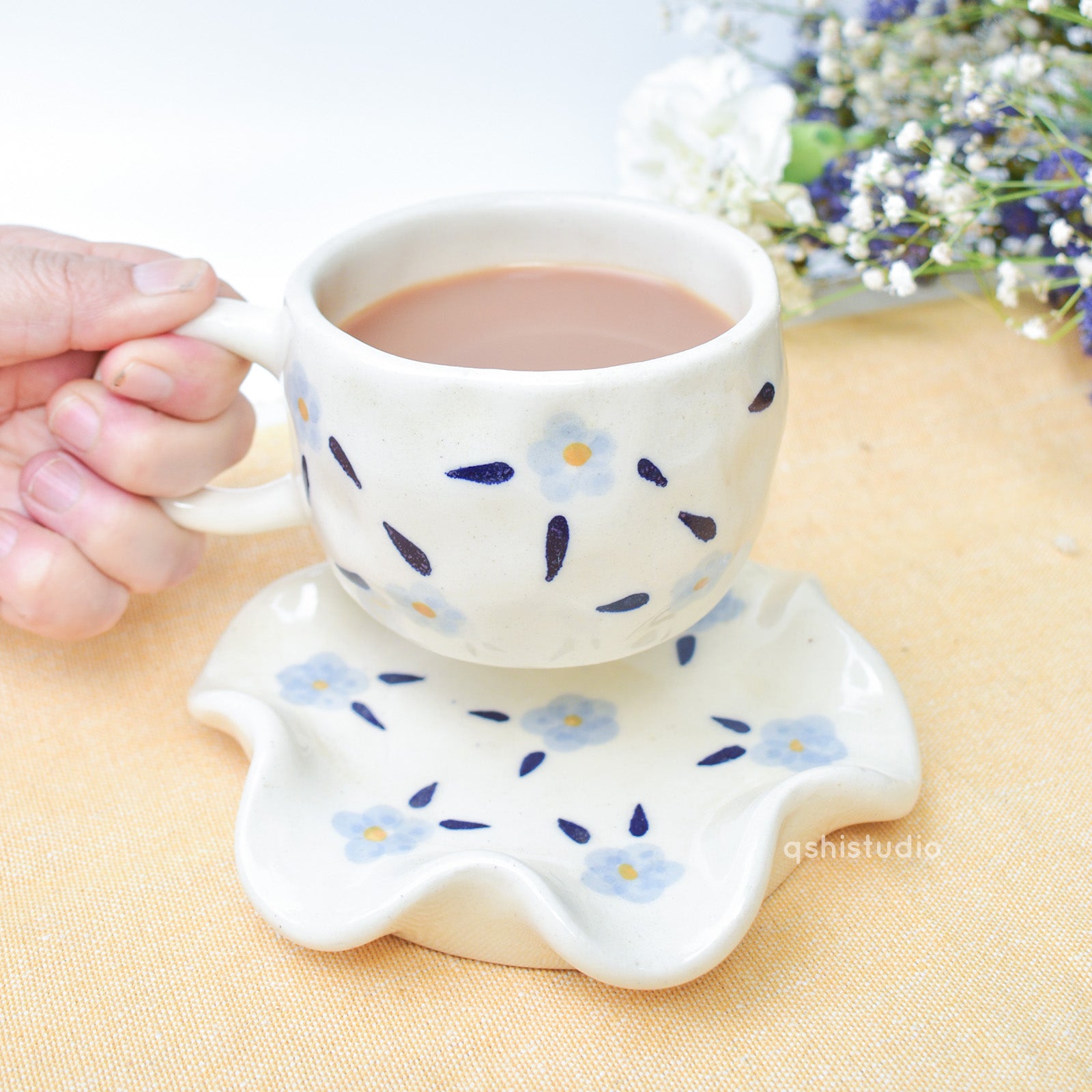 Daisy Blue Tea Cup & Coaster Set
