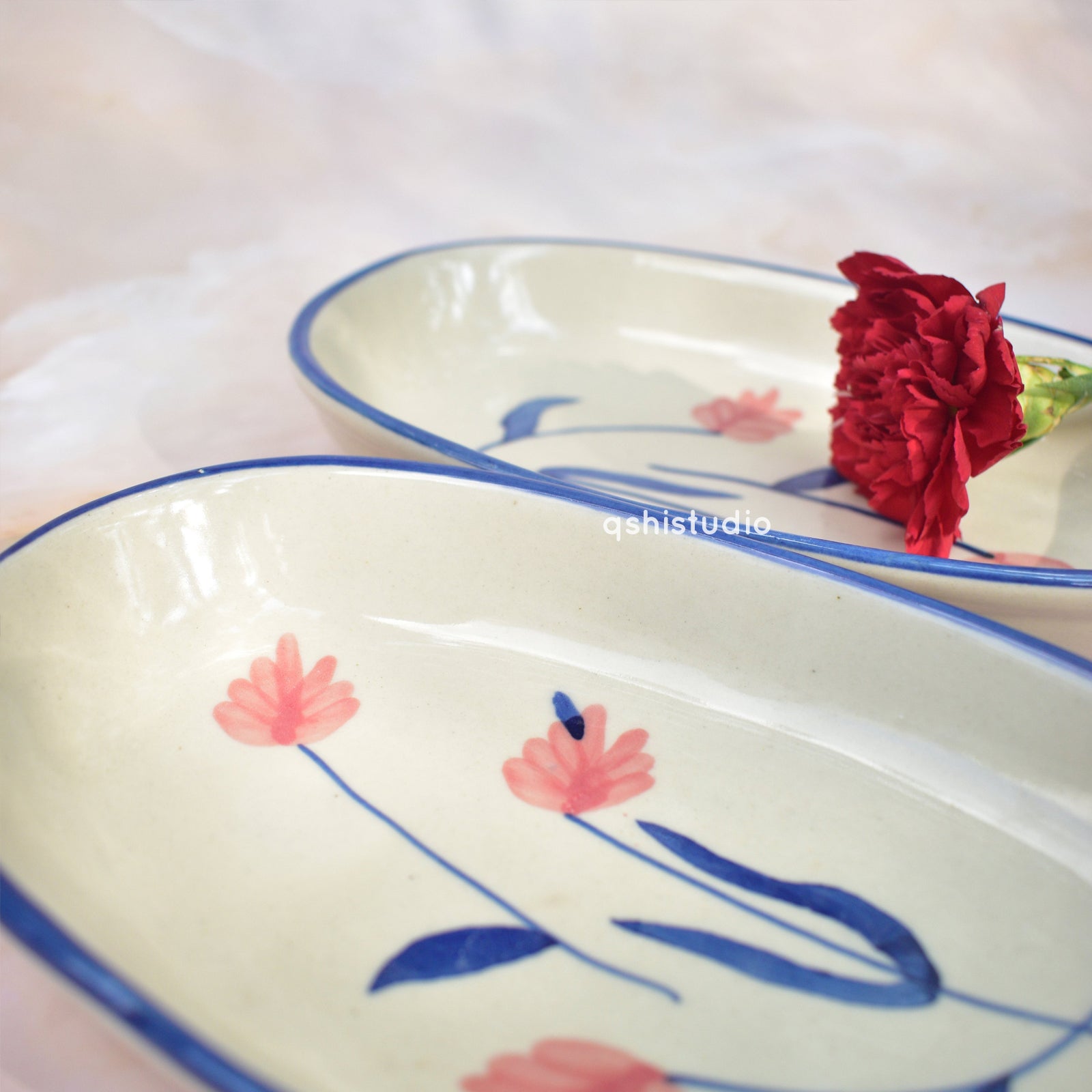Serving bowl - Camellia