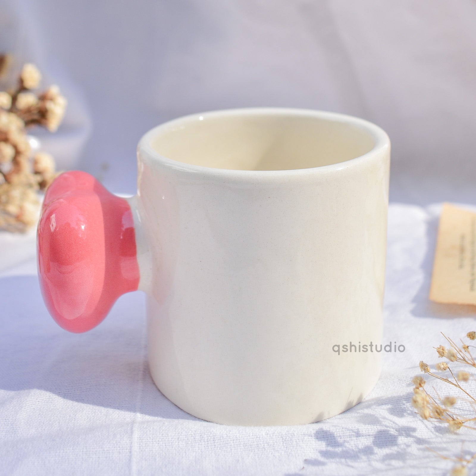 Aesthetic Coffee Mug - Heart Knob