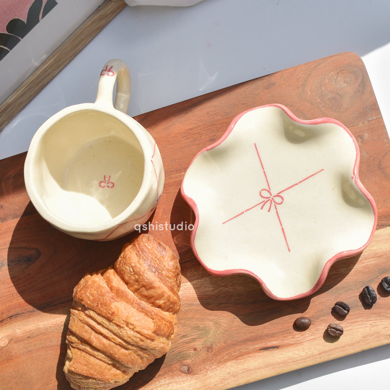 Cross Bow Tea Cup & Coaster Set