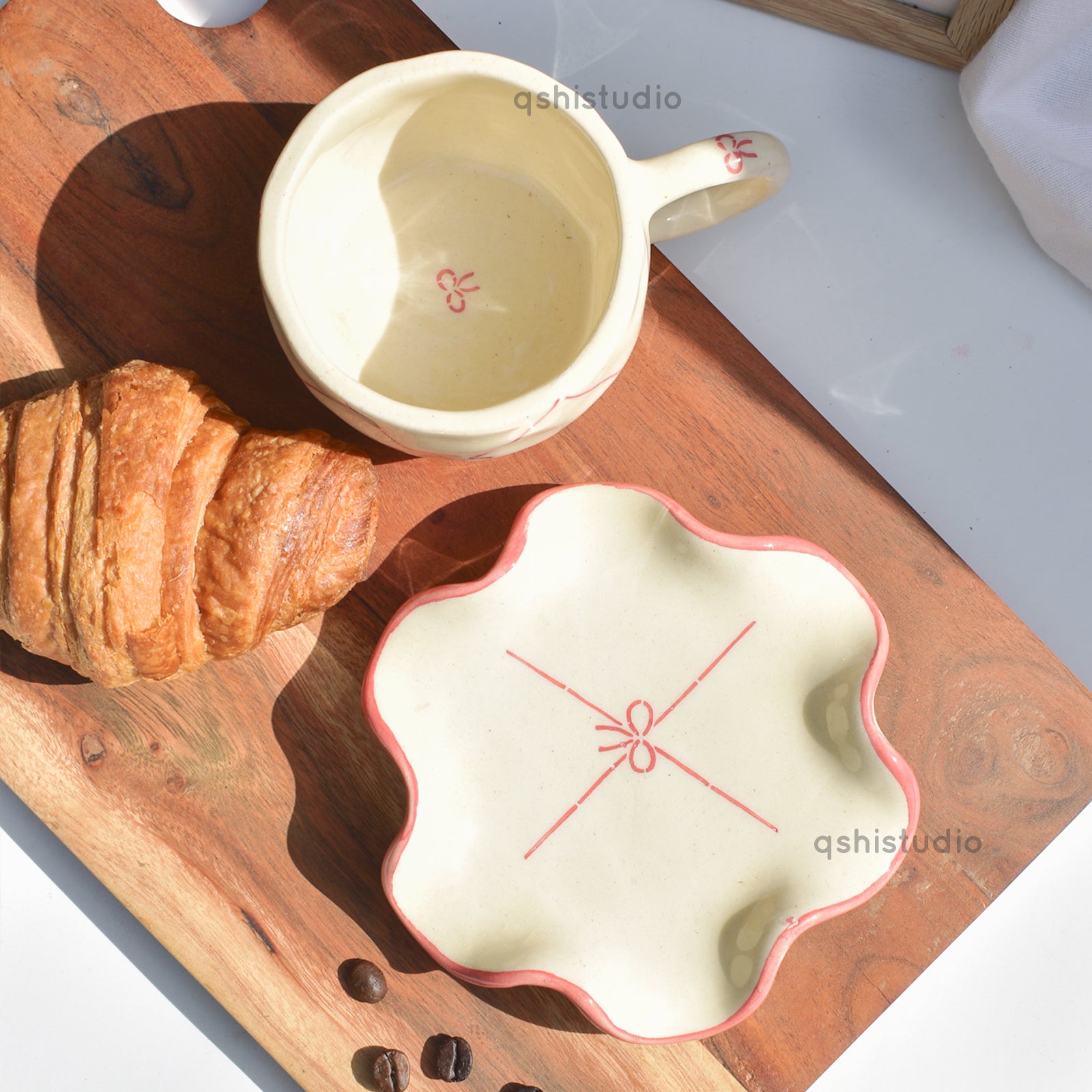 Cross Bow Tea Cup & Coaster Set