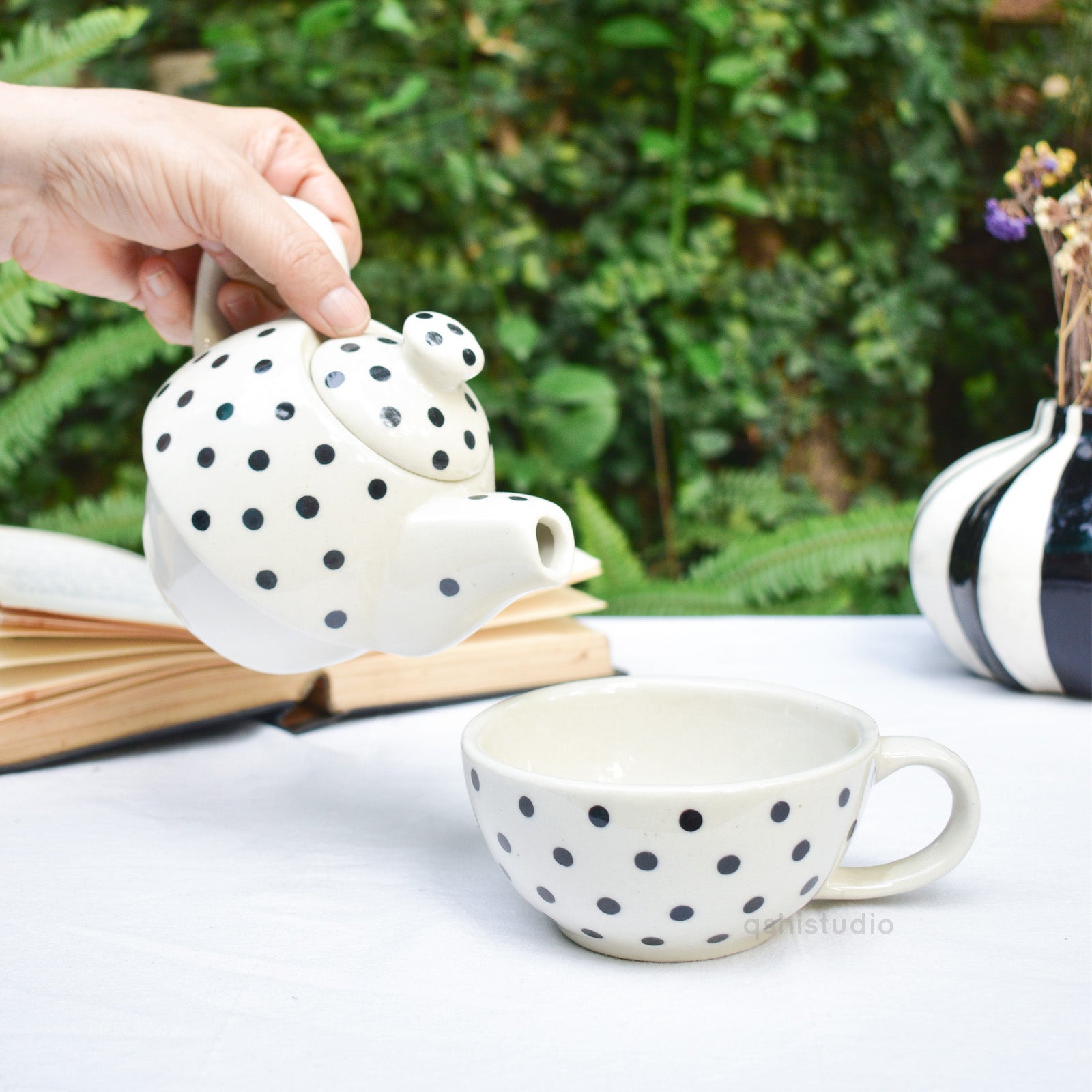 Ceramic Tea Pot & Cup Set - Polka Dots