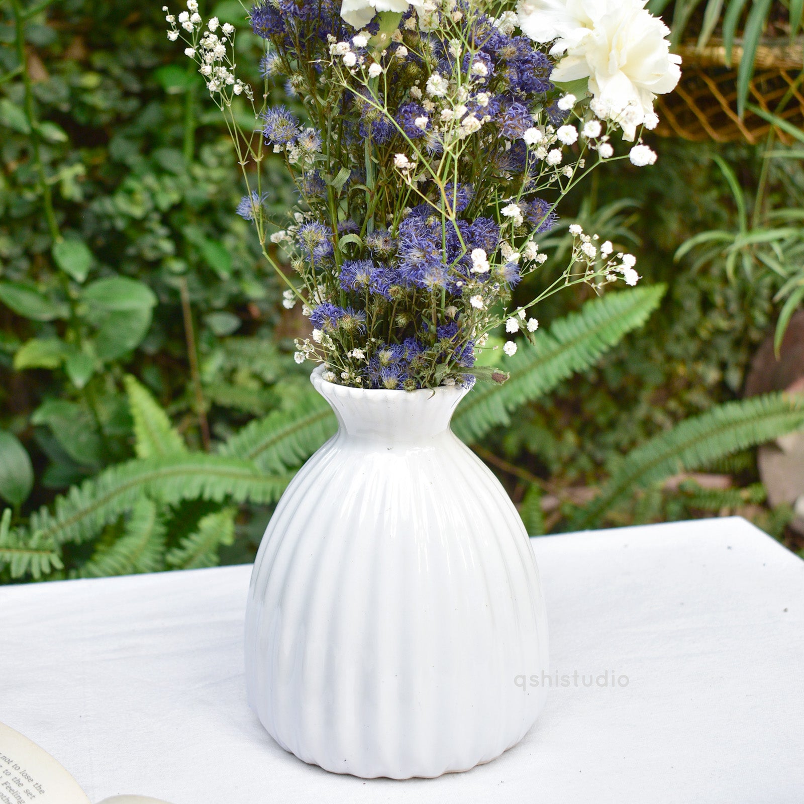 Flower Ceramic Vase - White