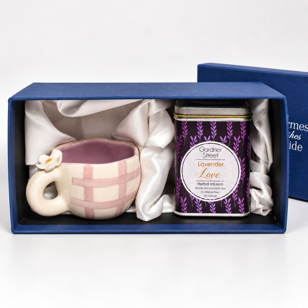 Purple Daisy mug and Lavender Tea Gift Set