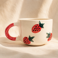 Ceramic 3D mug - Strawberry surprise