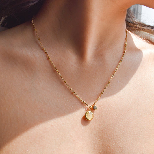 amber-anti-tarnish-womens-necklaces