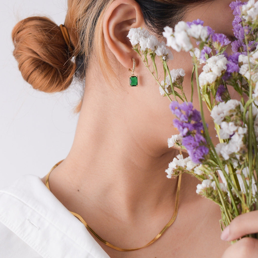 aurelia huggies emerald earrings for women