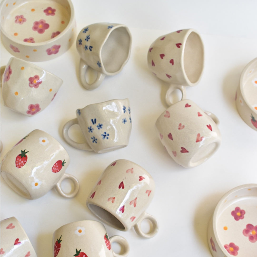 red heart ceramic tea cups