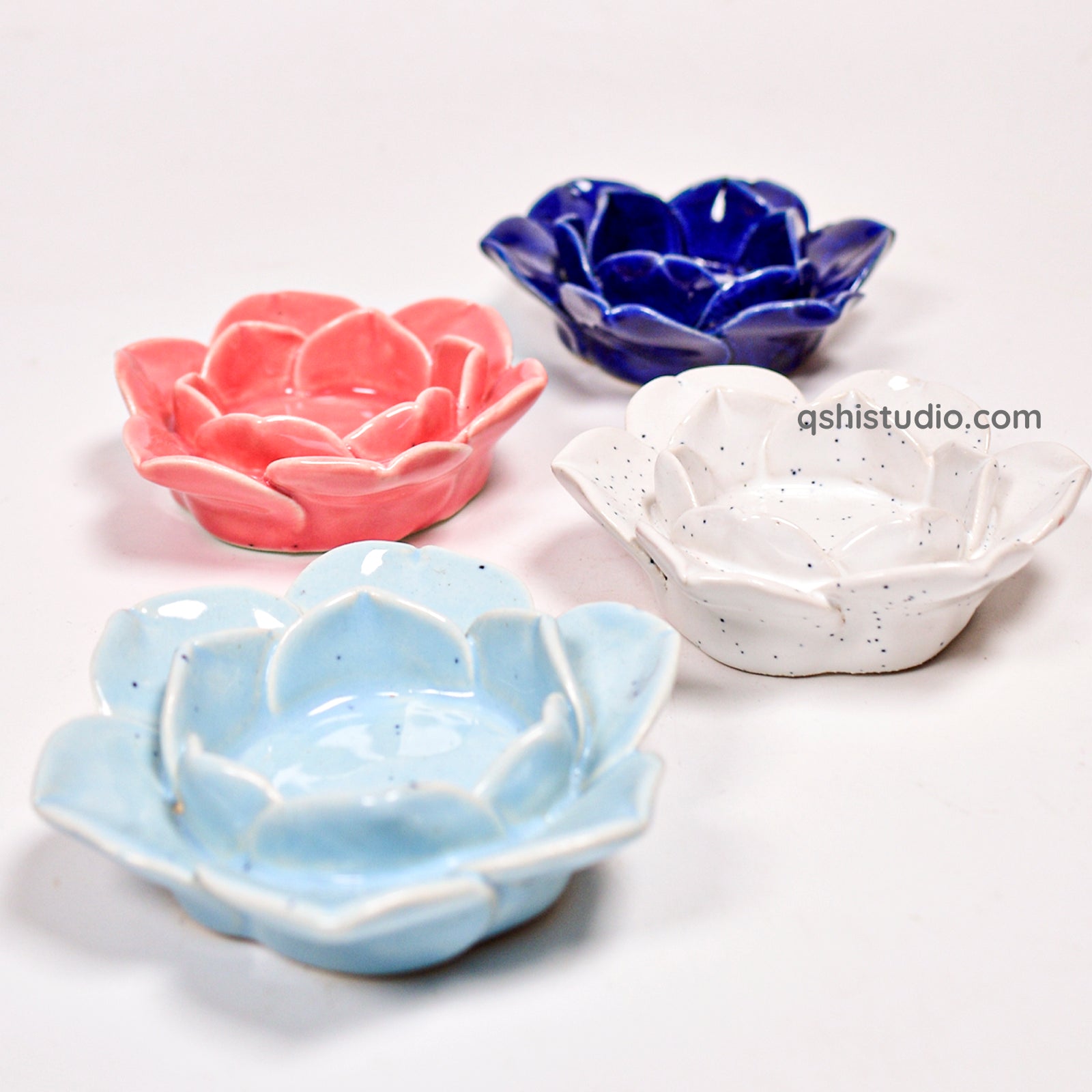 Diya Holder - Lotus Set of 4