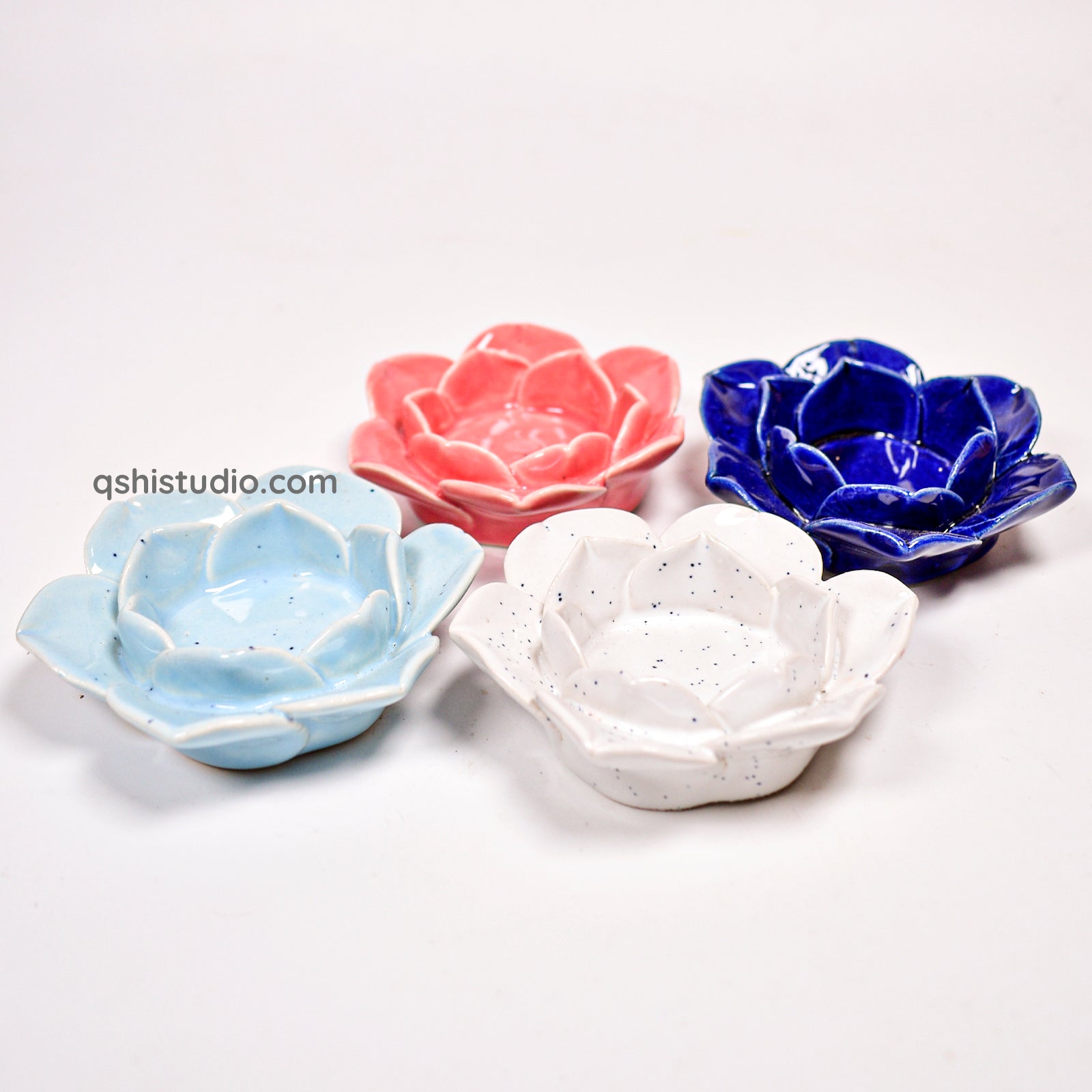 Diya Holder - Lotus Set of 4