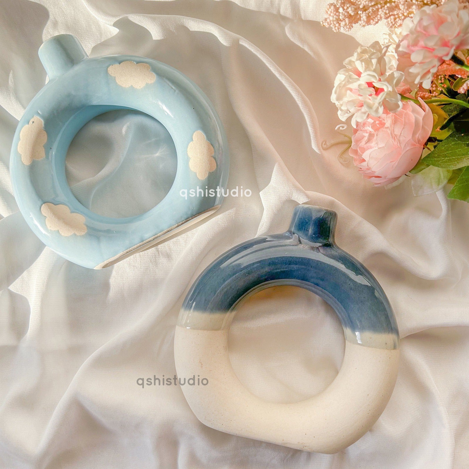 Decorative Ceramic Donut Vase - Midnight Blue