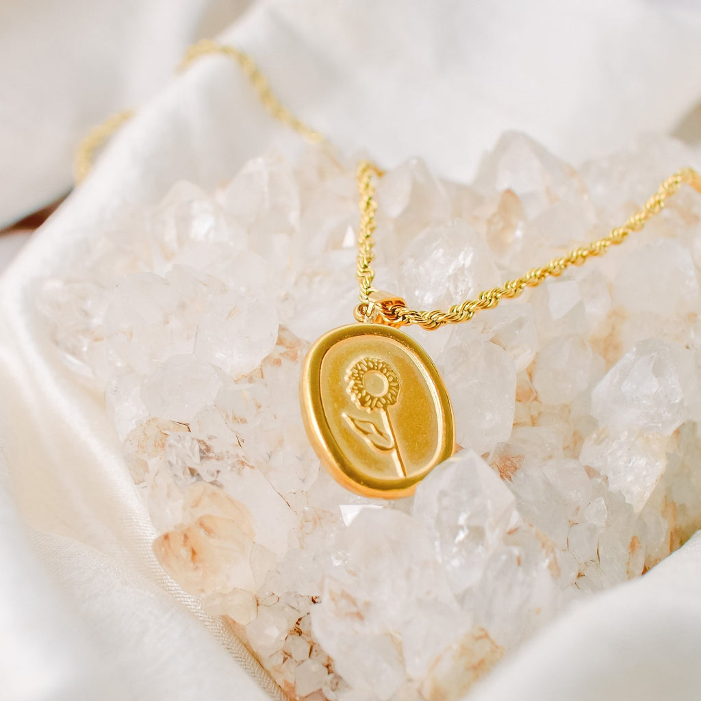 flower anti tarnish womens necklaces