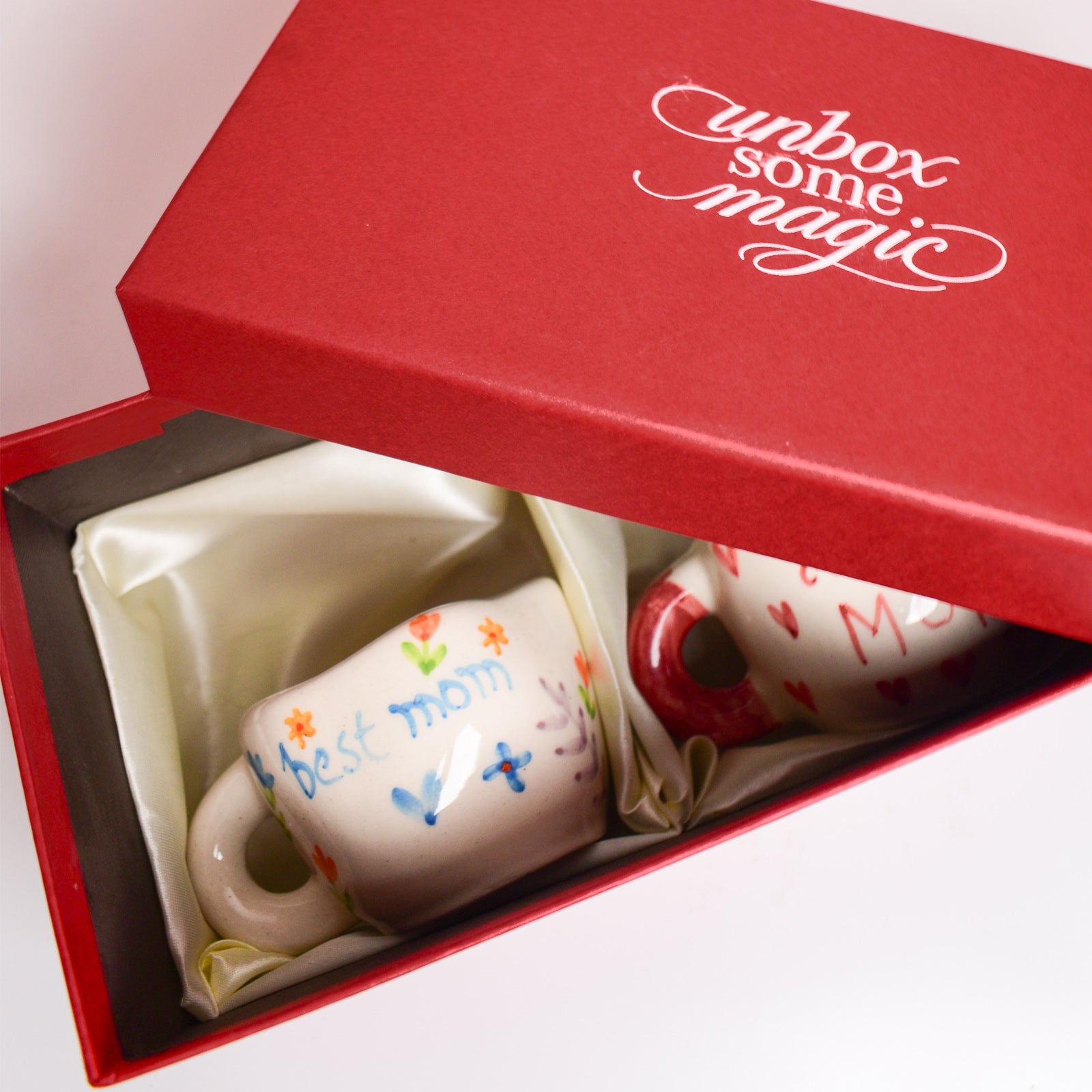 Best Mom & I love you mom Mugs Gift Box