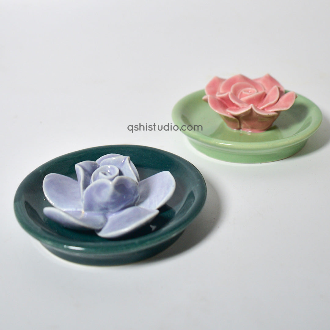 Agarbatti stand - Blue Lotus