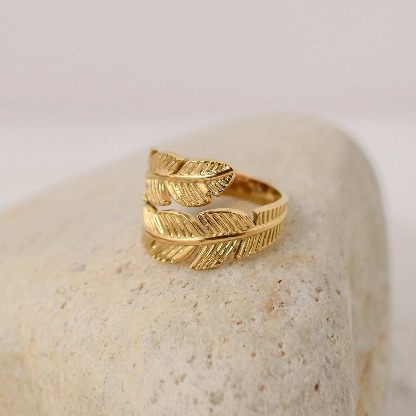 icarus gold ring woman