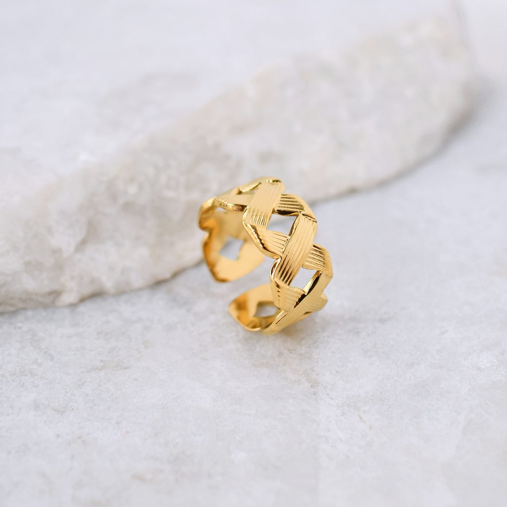 midas gold ring woman