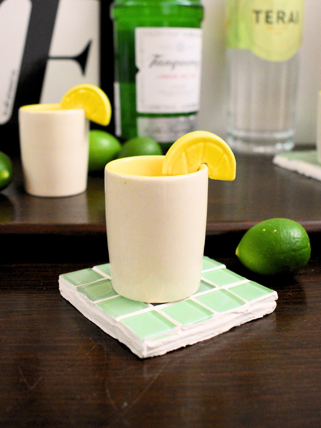 Ceramic Shot Glass giftbox - Yellow Lemon Set of 2
