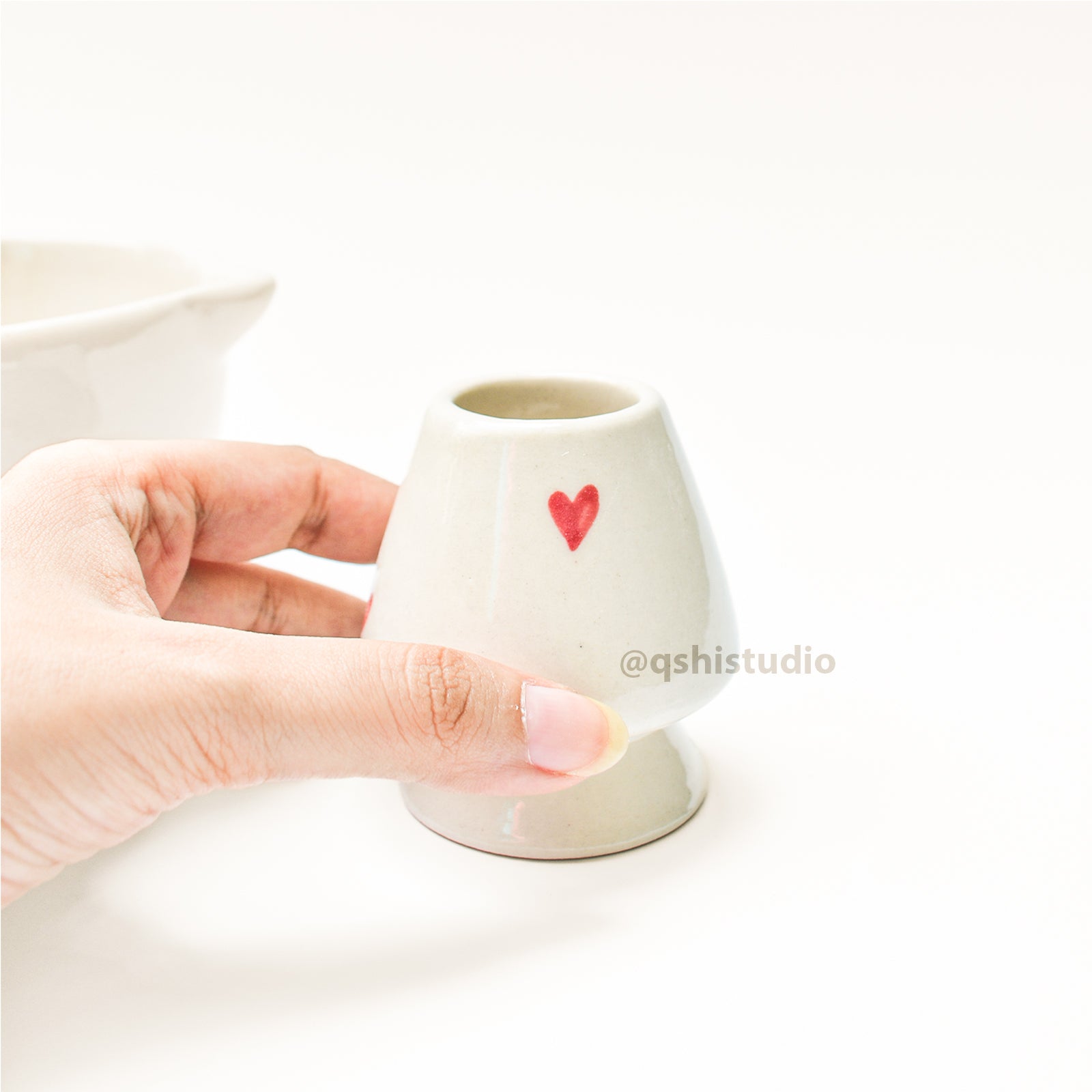 Ceramic Matcha bowl & Whisk Holder - Red heart