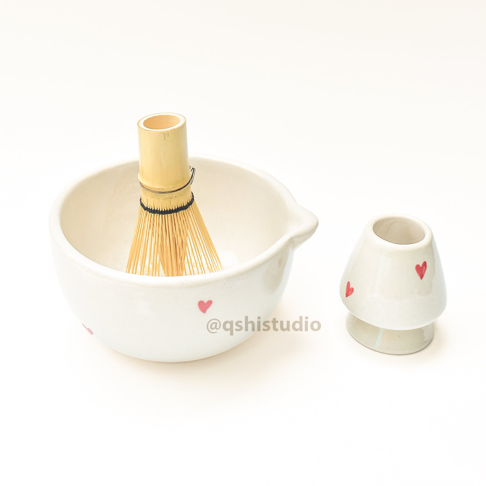 Ceramic Matcha bowl & Whisk Holder - Red heart
