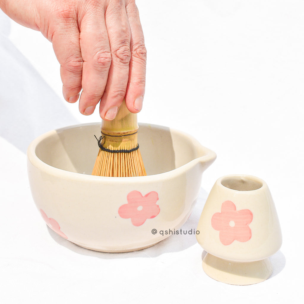 Ceramic Matcha bowl & Whisk Holder - Pink Flower