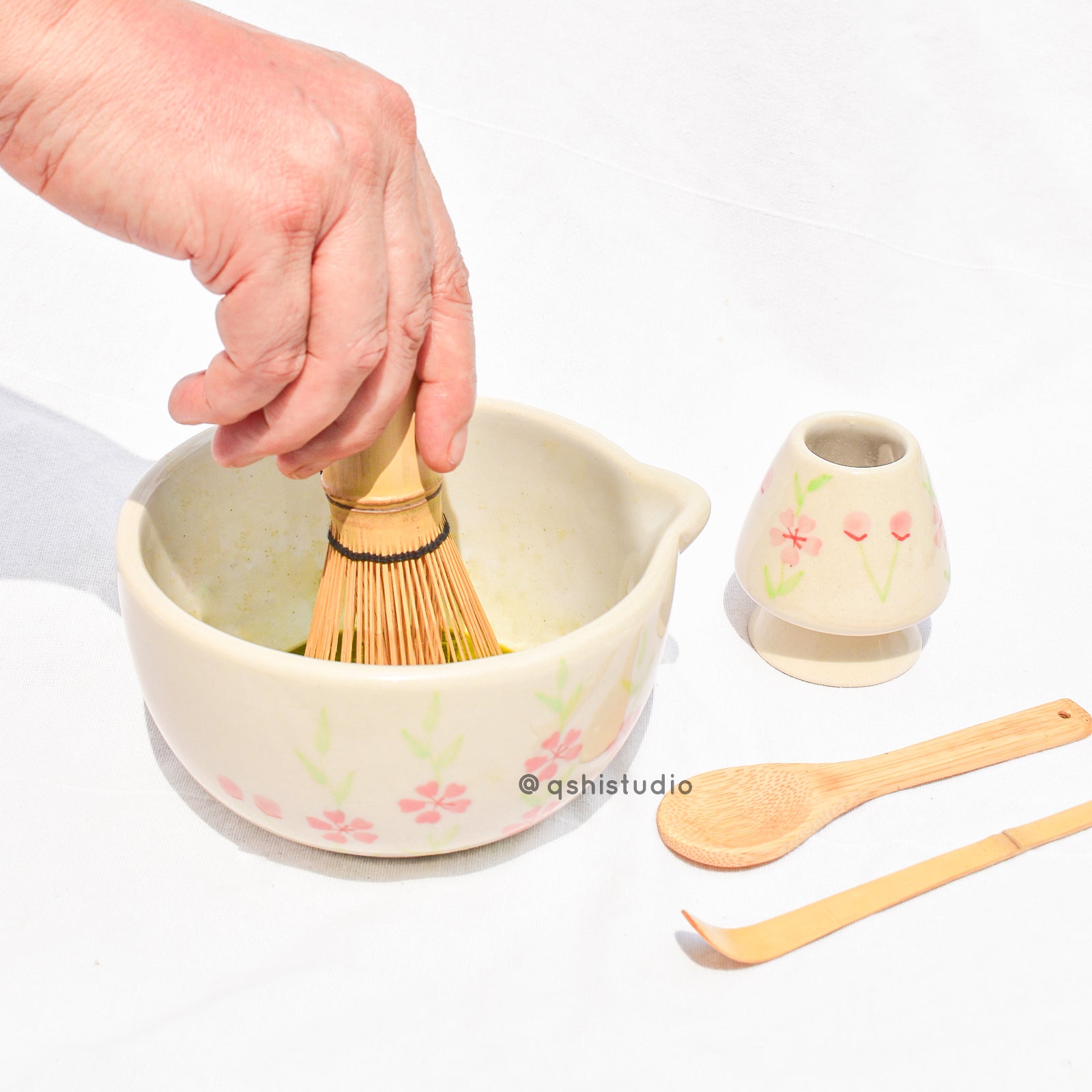 Ceramic Matcha bowl & Whisk Holder - Sakura