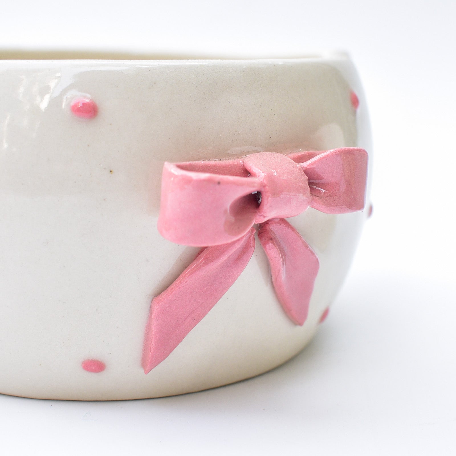 Ceramic Matcha Bowl & Whisk Holder - Pink Dotted Bow