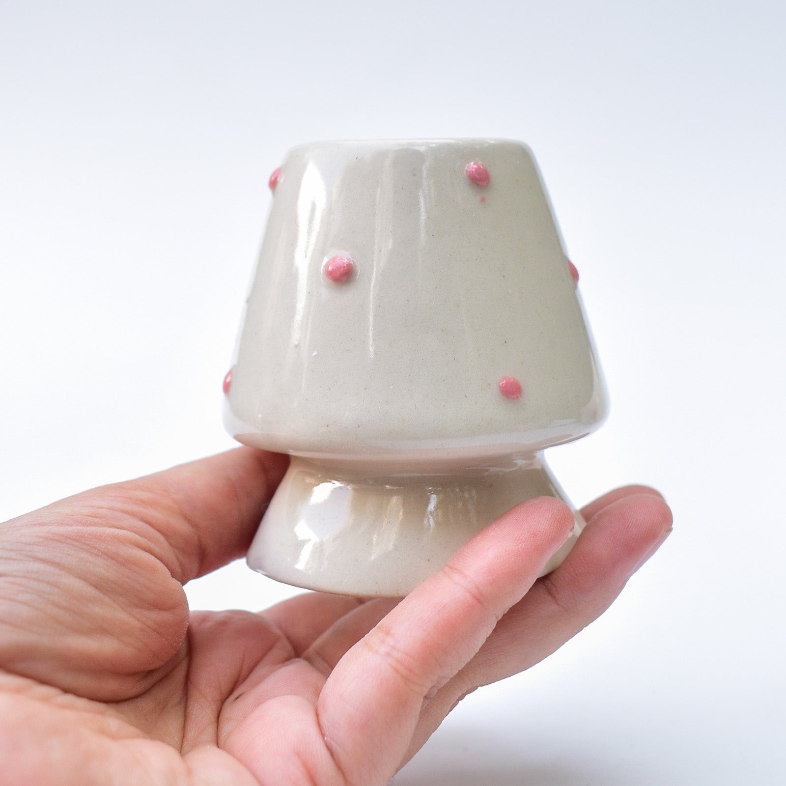 Ceramic Matcha Bowl & Whisk Holder - Pink Dotted Bow