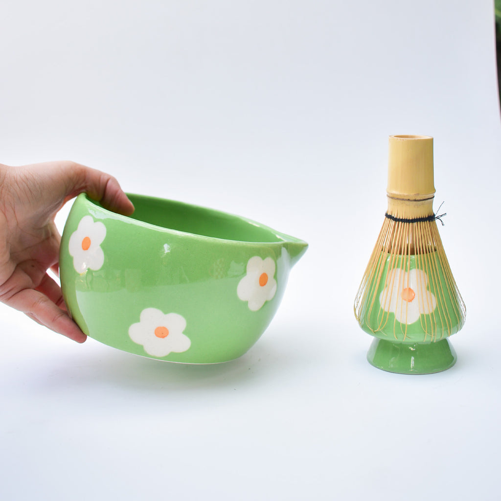 Ceramic Matcha Bowl & Whisk Holder - Green Garden