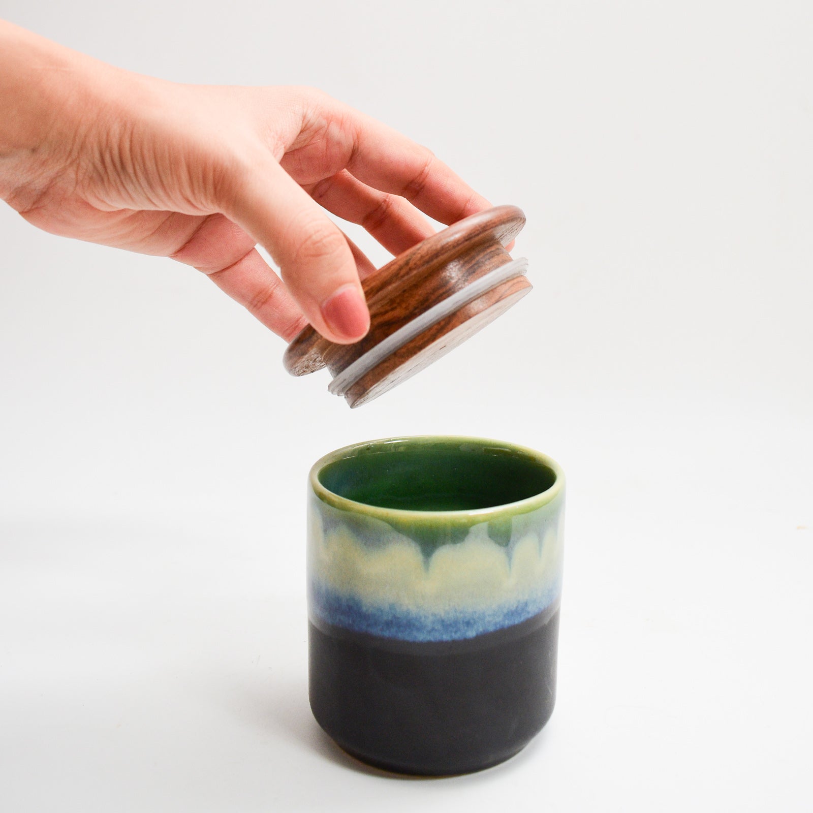 Ceramic Jar With Wooden Lid - Mint Black