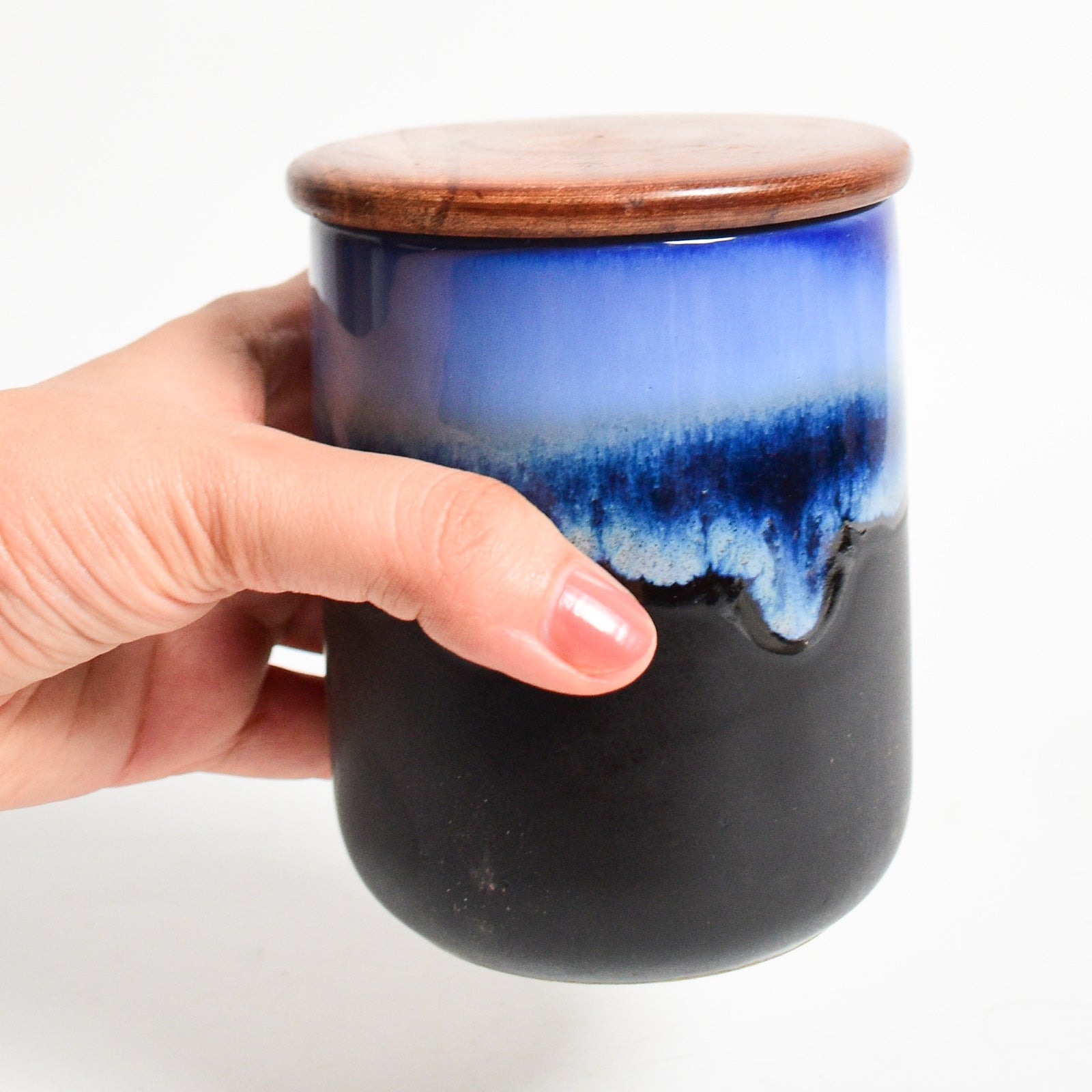 Ceramic Jar With Wooden Lid - Icy Black
