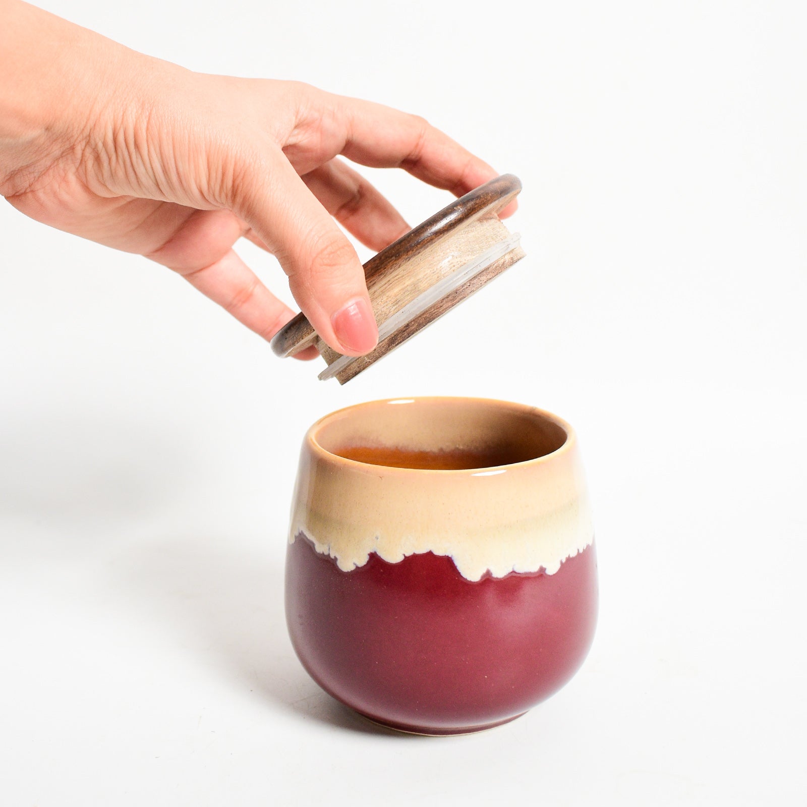 Ceramic Jar With Wooden Lid - Peach Maroon