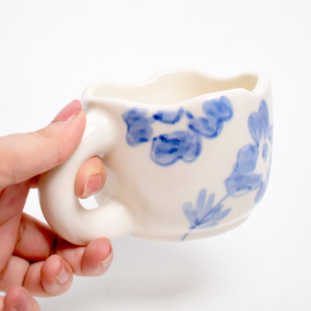 Ceramic cute mug - Blue Blossom