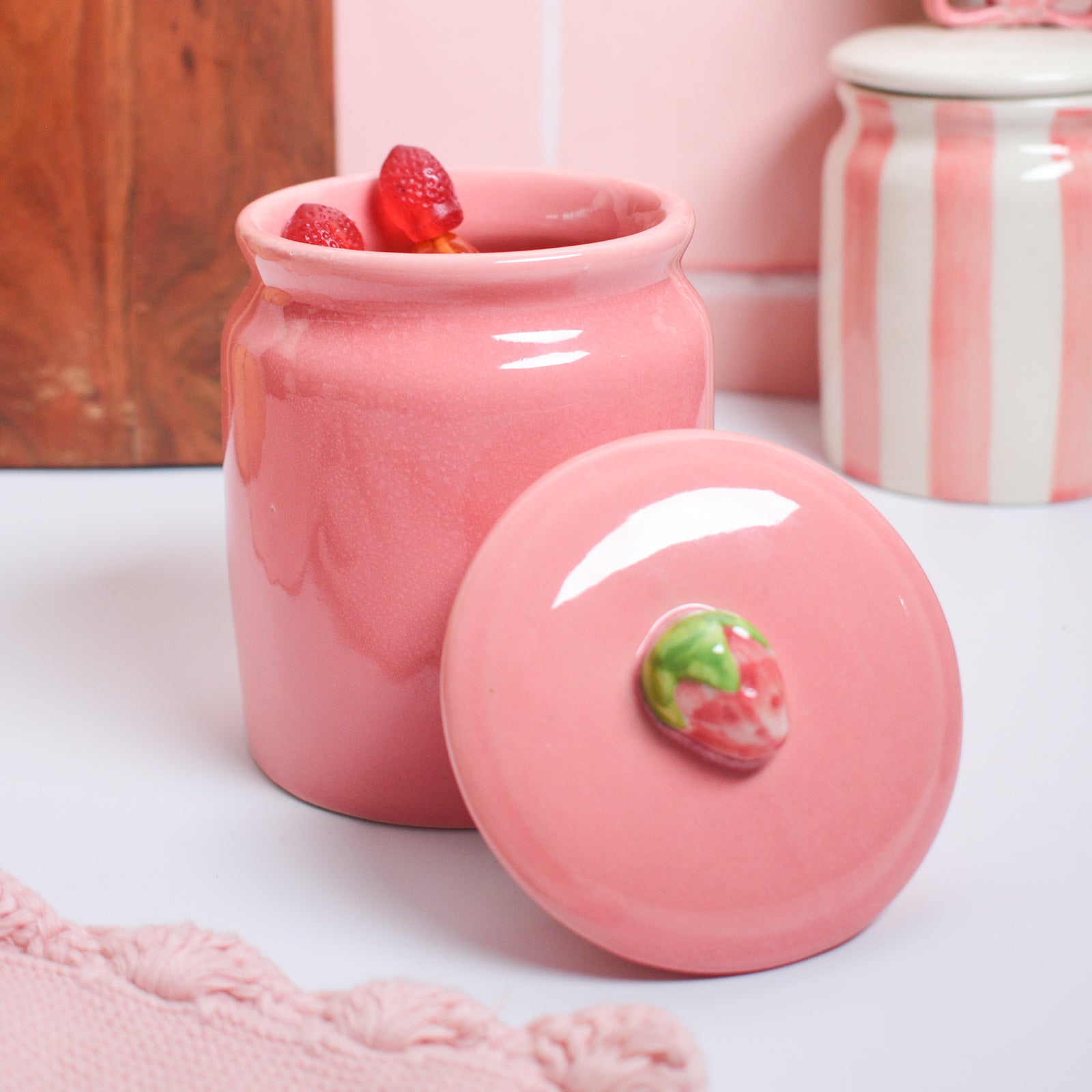 Berry Bow Ceramic Jar Gift Set