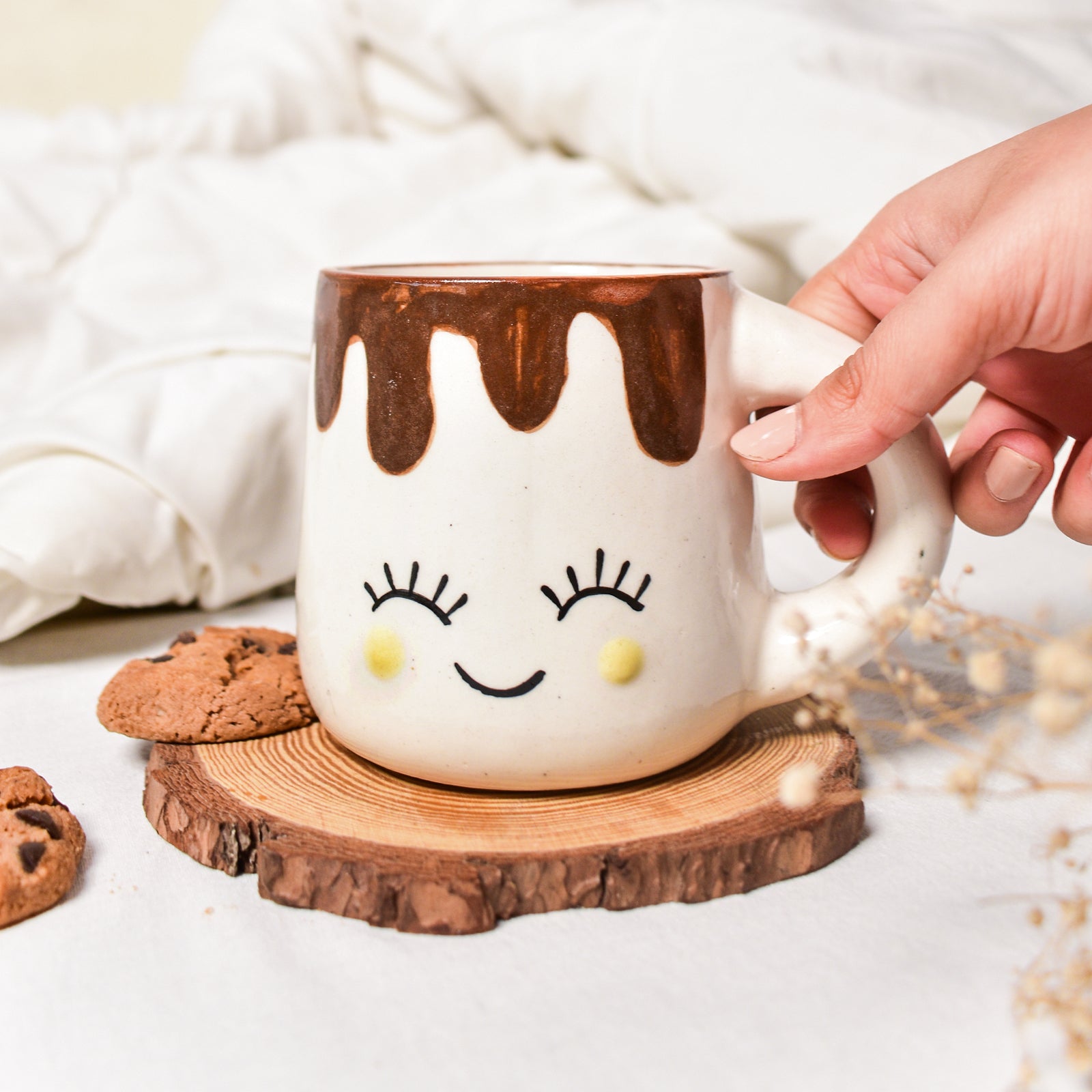 Ceramic Coffee Mug - Hot Chocolate