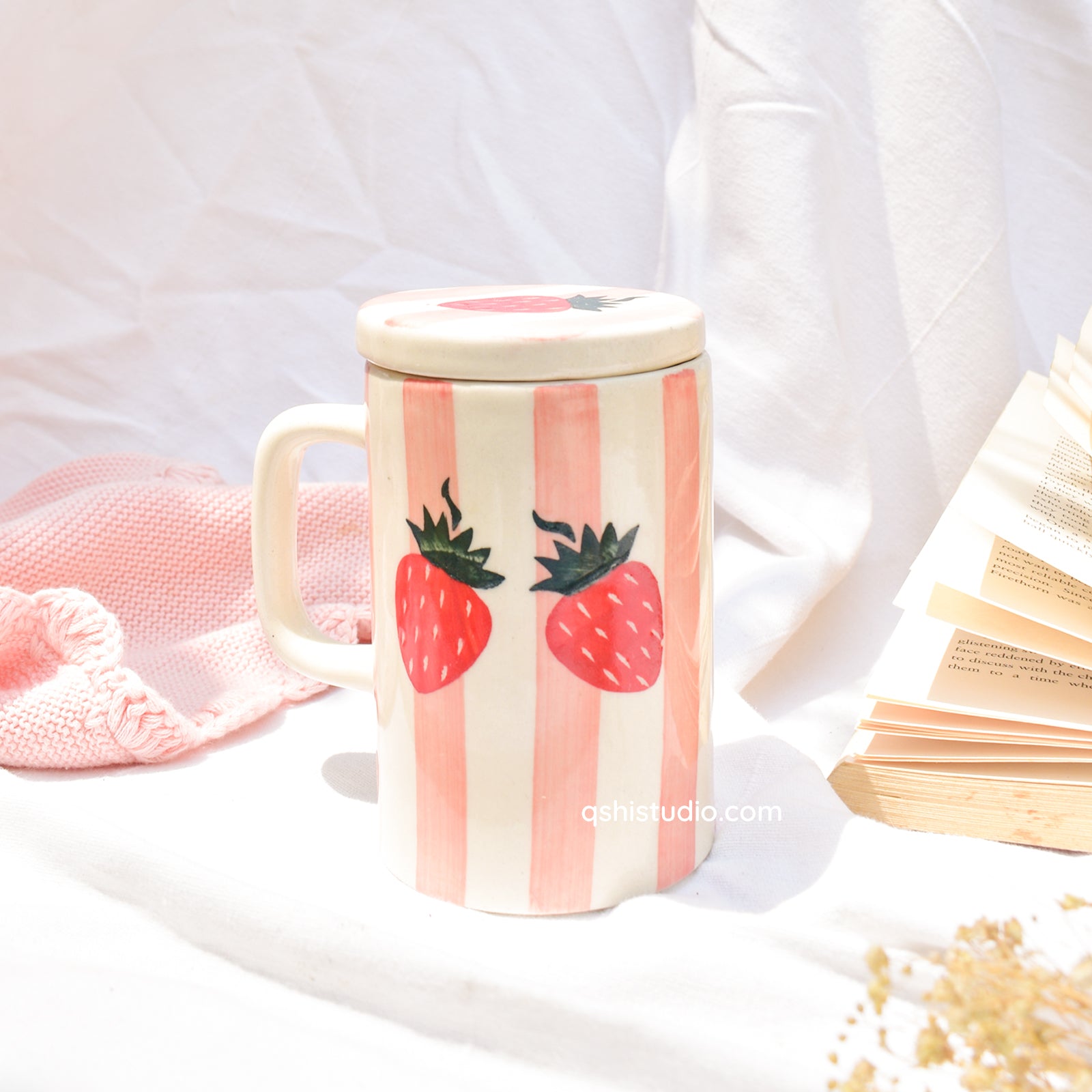 Strawberry Stripe Mug With Lid