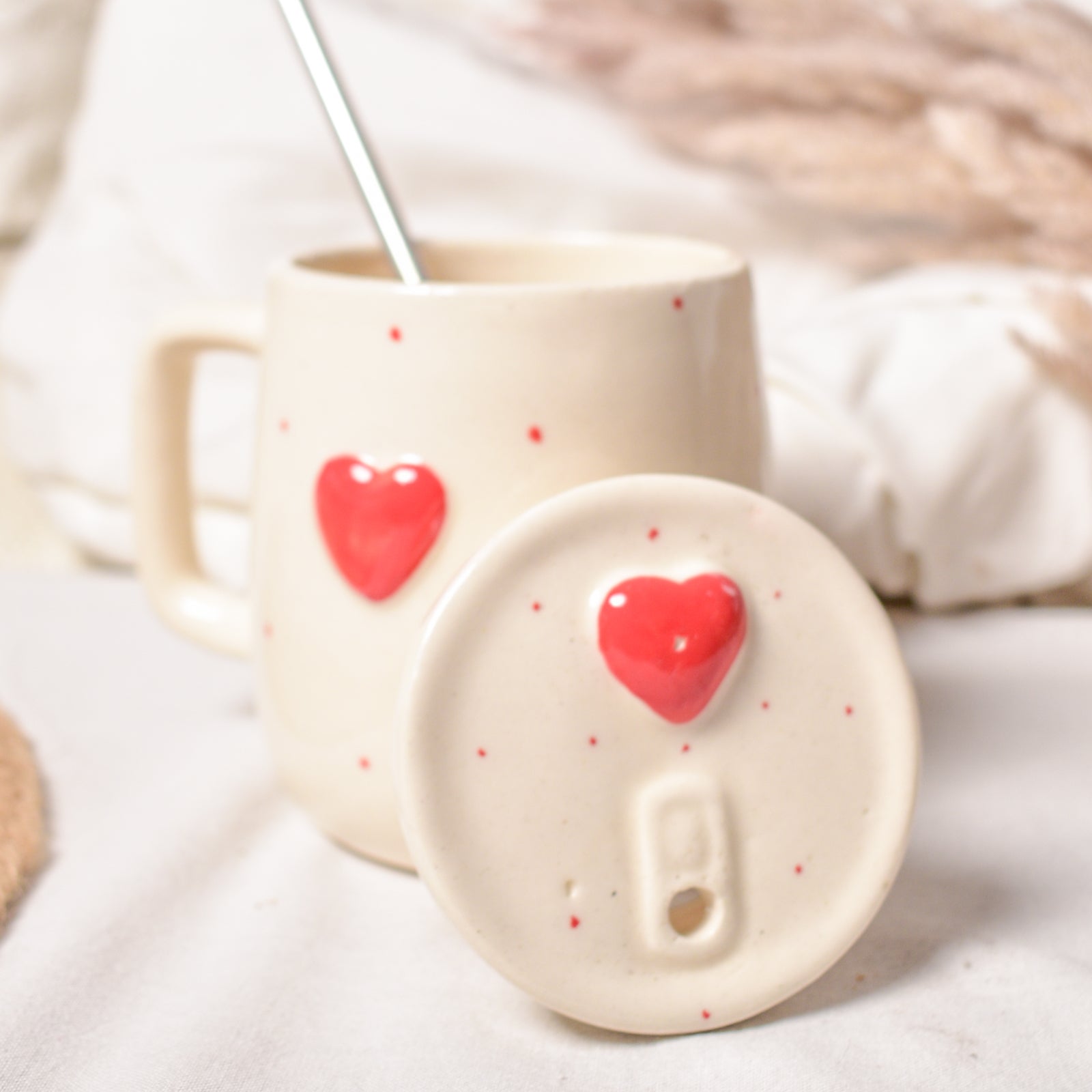 Coffee mug with Lid and Straw - Dotty Heart