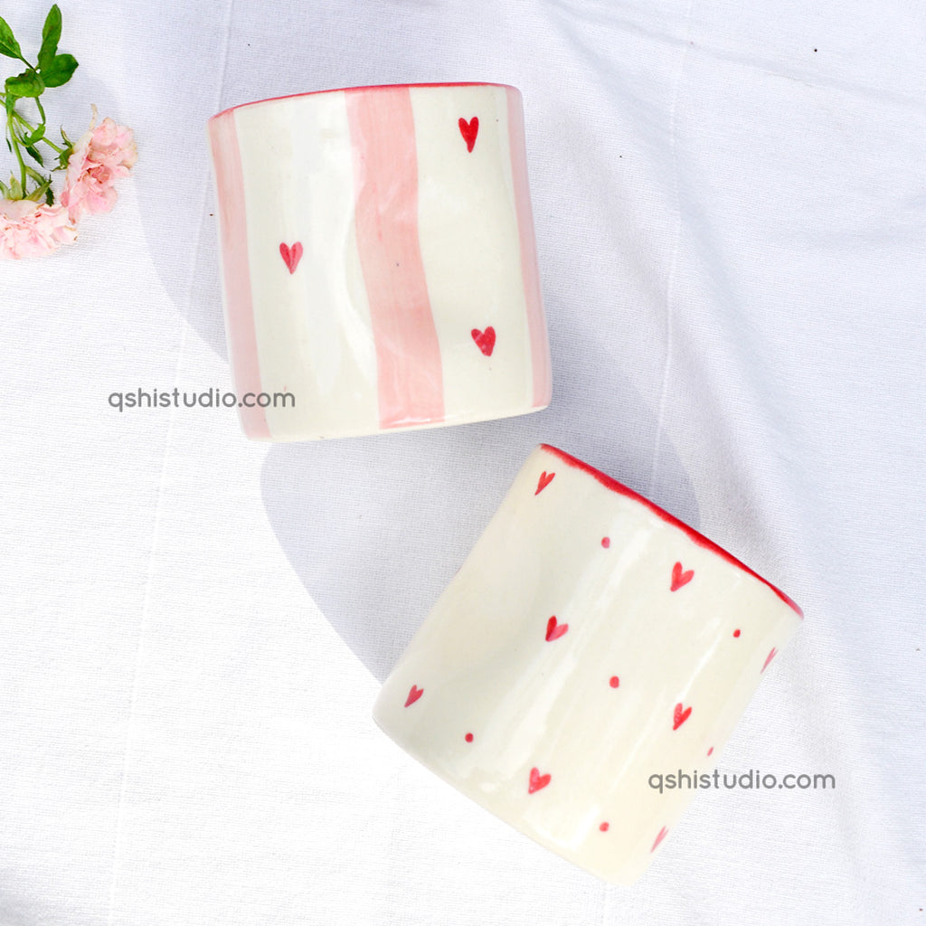 Ceramic Tea Cup Pinch Tumbler - Striped Hearts
