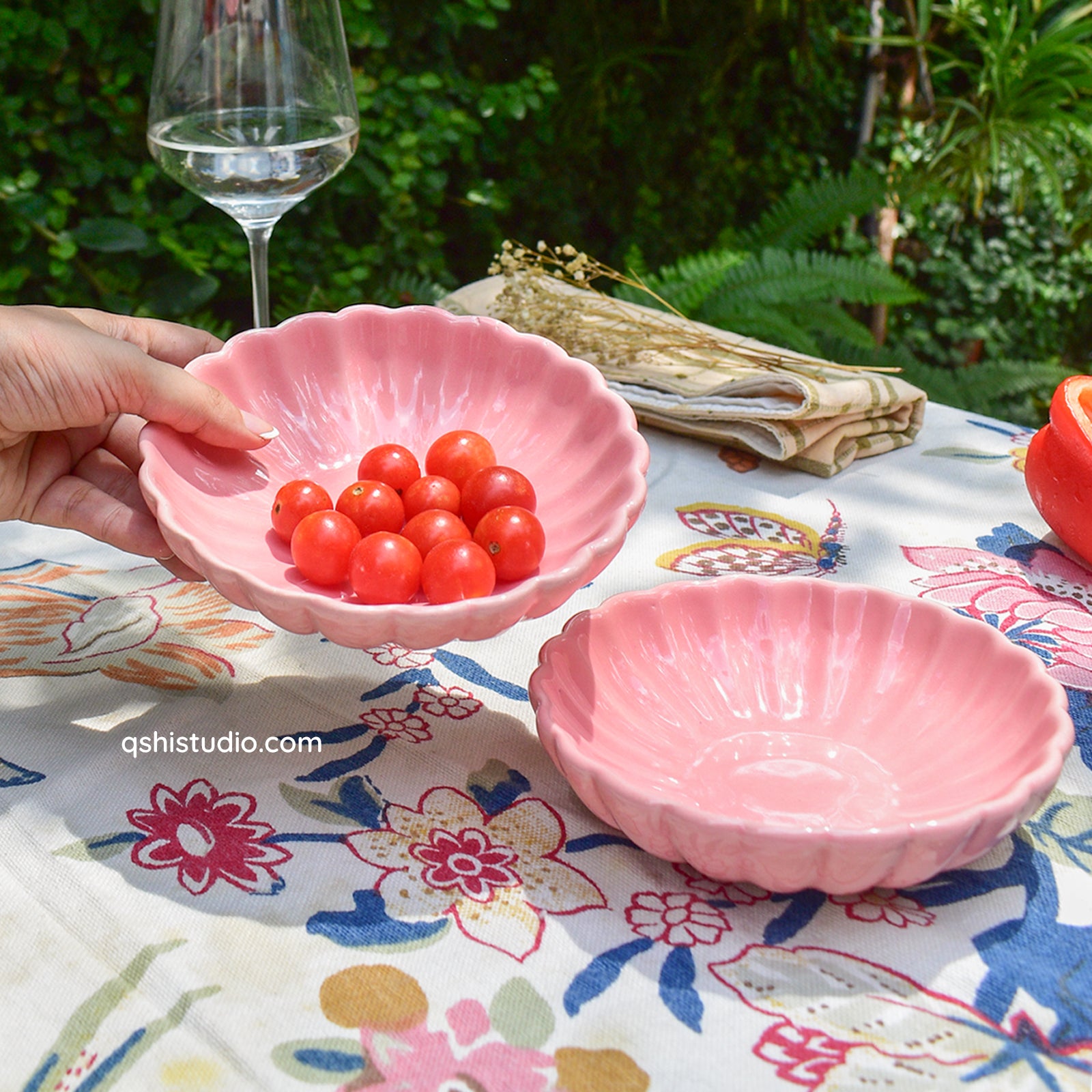 Ceramic Snack Bowl - Pink Scallop
