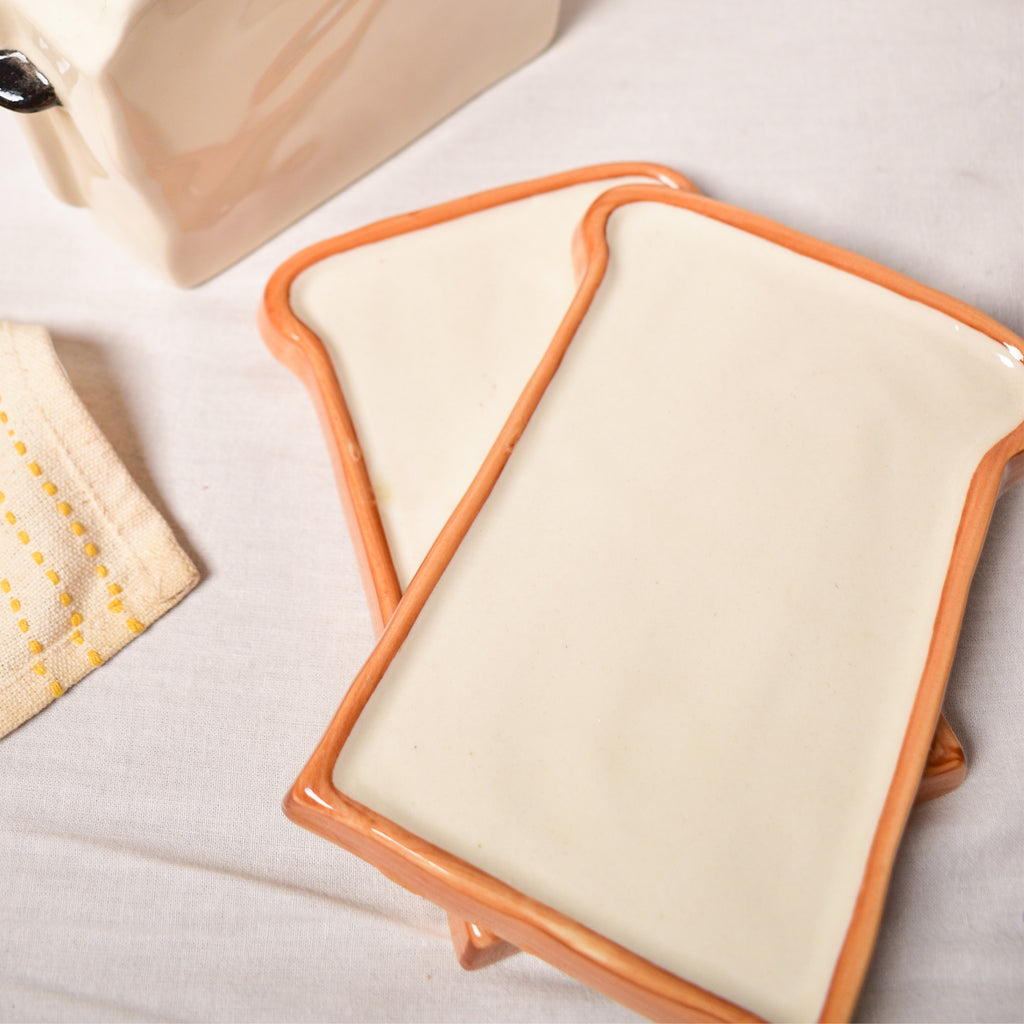 Toaster Plate Holder with Set of Two Toast Plates