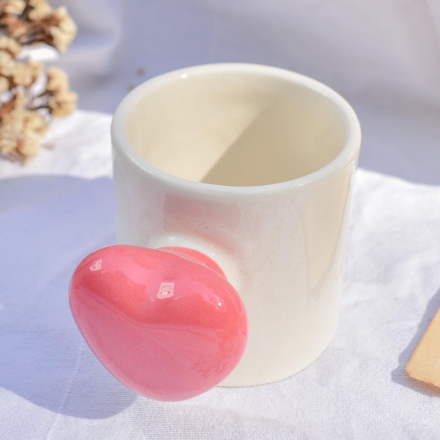 Aesthetic Coffee Mug - Heart Knob