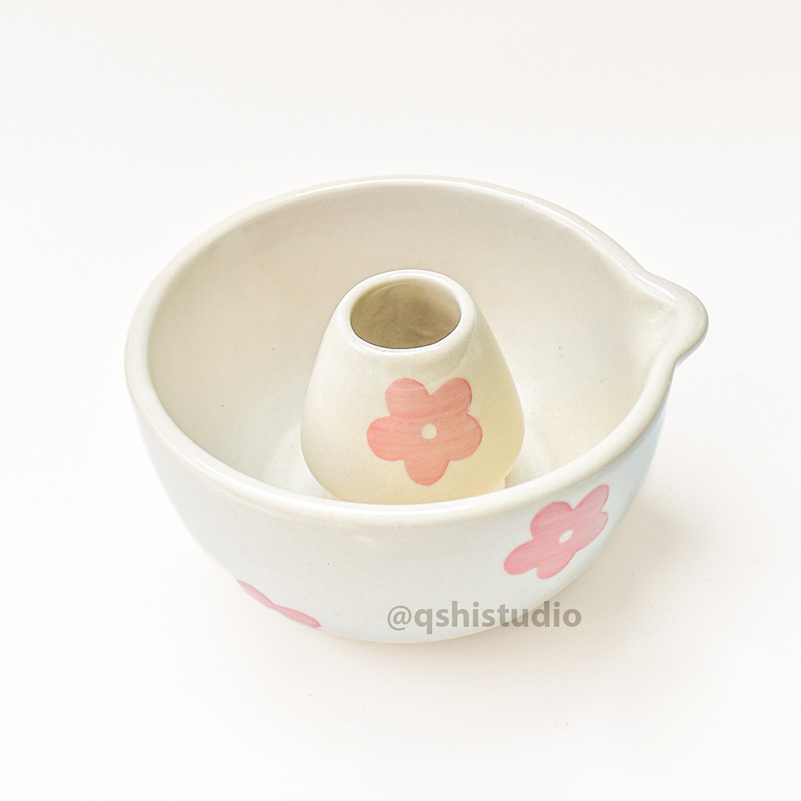 Ceramic Matcha bowl & Whisk Holder - Pink Flower