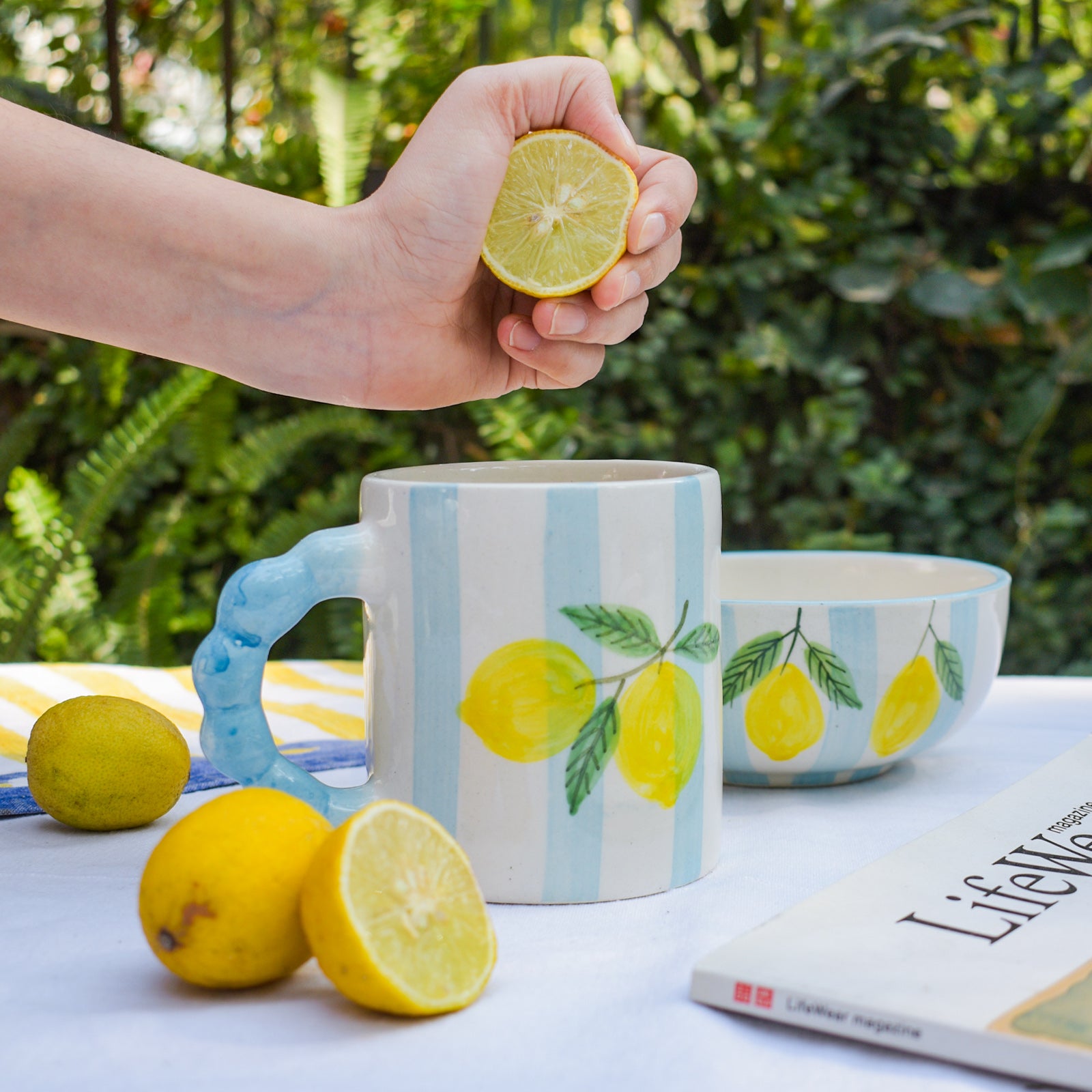 Coffee mug - Blue Striped Lemon