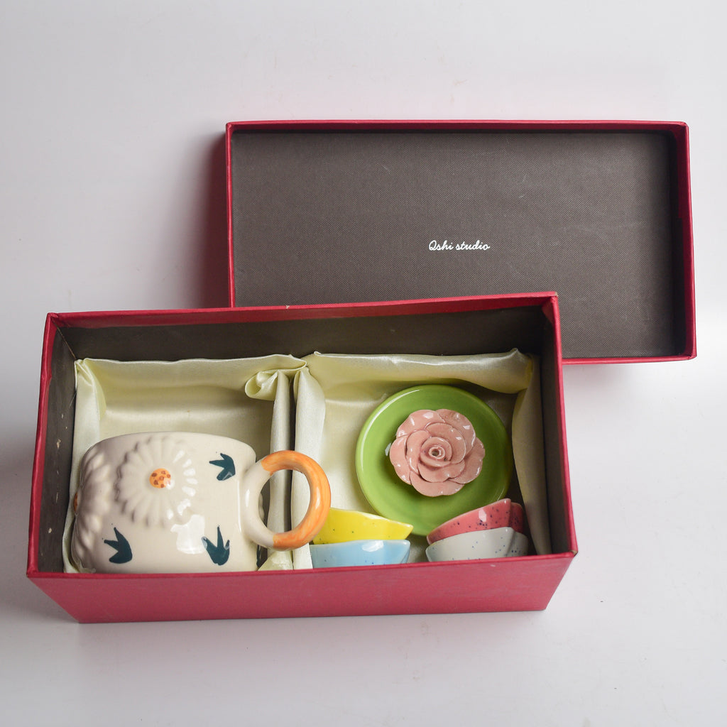 Sunflower Mug, Lotus Stand & Diya Gift Set